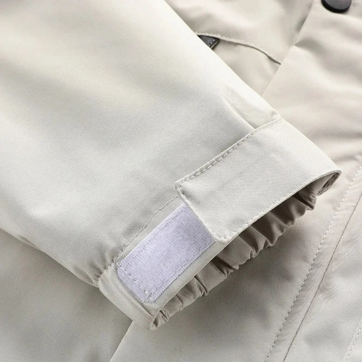 Benny |  Comfortable Wind And Waterproof Outdoor Jacket